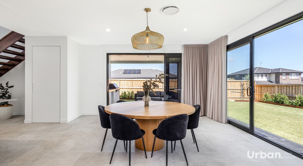 Colebee 1 Camira Place