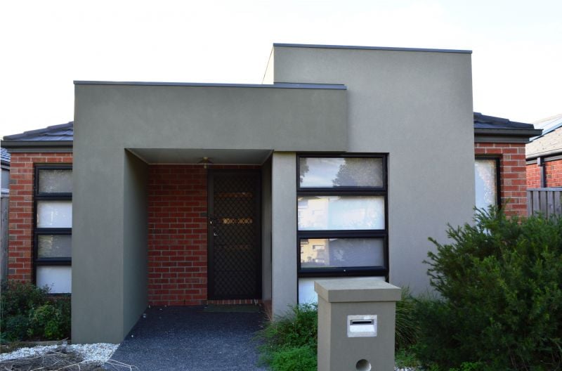 10 Legg Walk, Epping