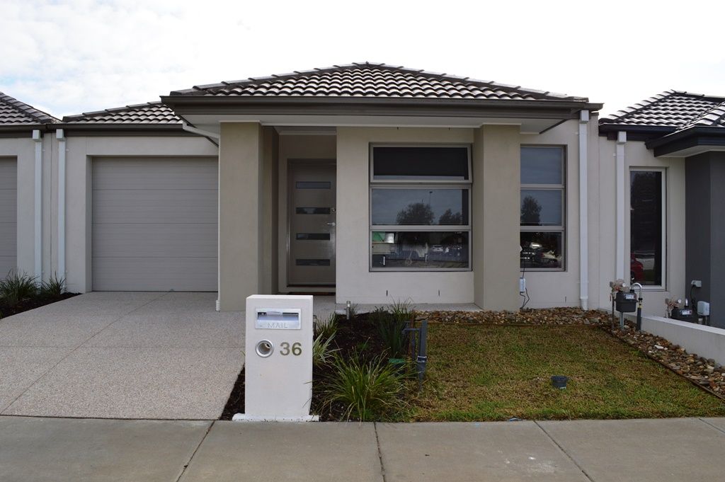 PERFECTLY LOCATED, LOW MAINTENANCE & BEAUTIFULLY PRESENTED   *Insp Thu 7th Jul & 4:30pm & Sat 9th Jul @ 10:25am*