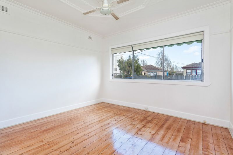 37 Sredna Street, West Footscray - Thumbnail 6