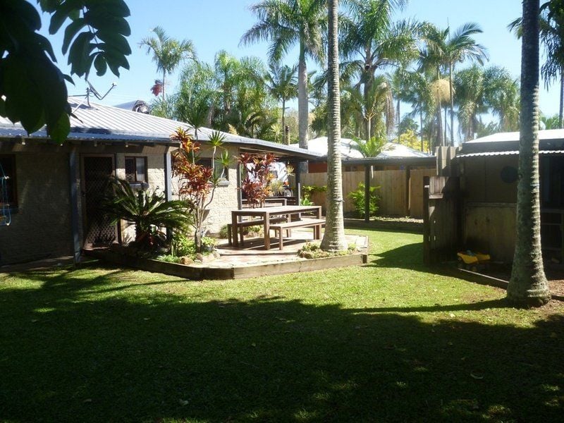 10 Kandoo Street Pacific Paradise QLD, Pacific Paradise - Thumbnail 8