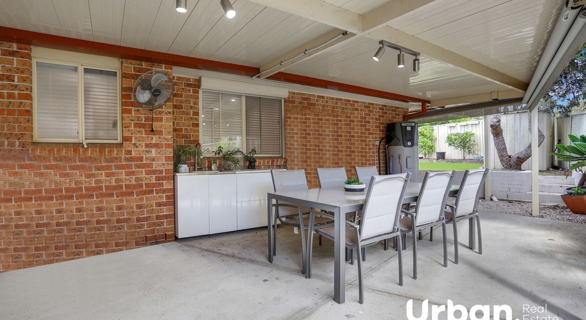 Glenmore Park 9 Friarbird Crescent