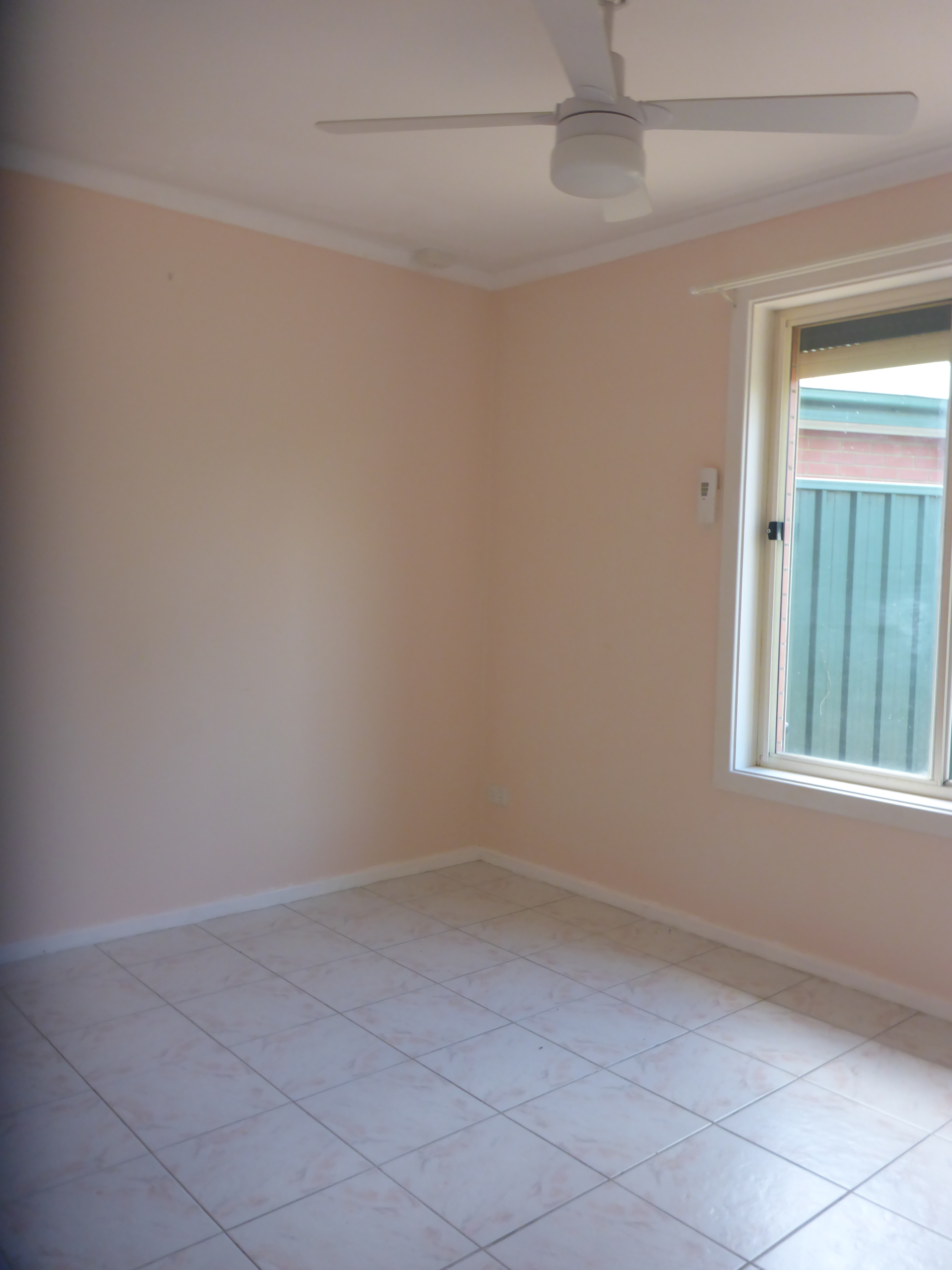 1/3  Burgate Street Elizabeth Grove 5112