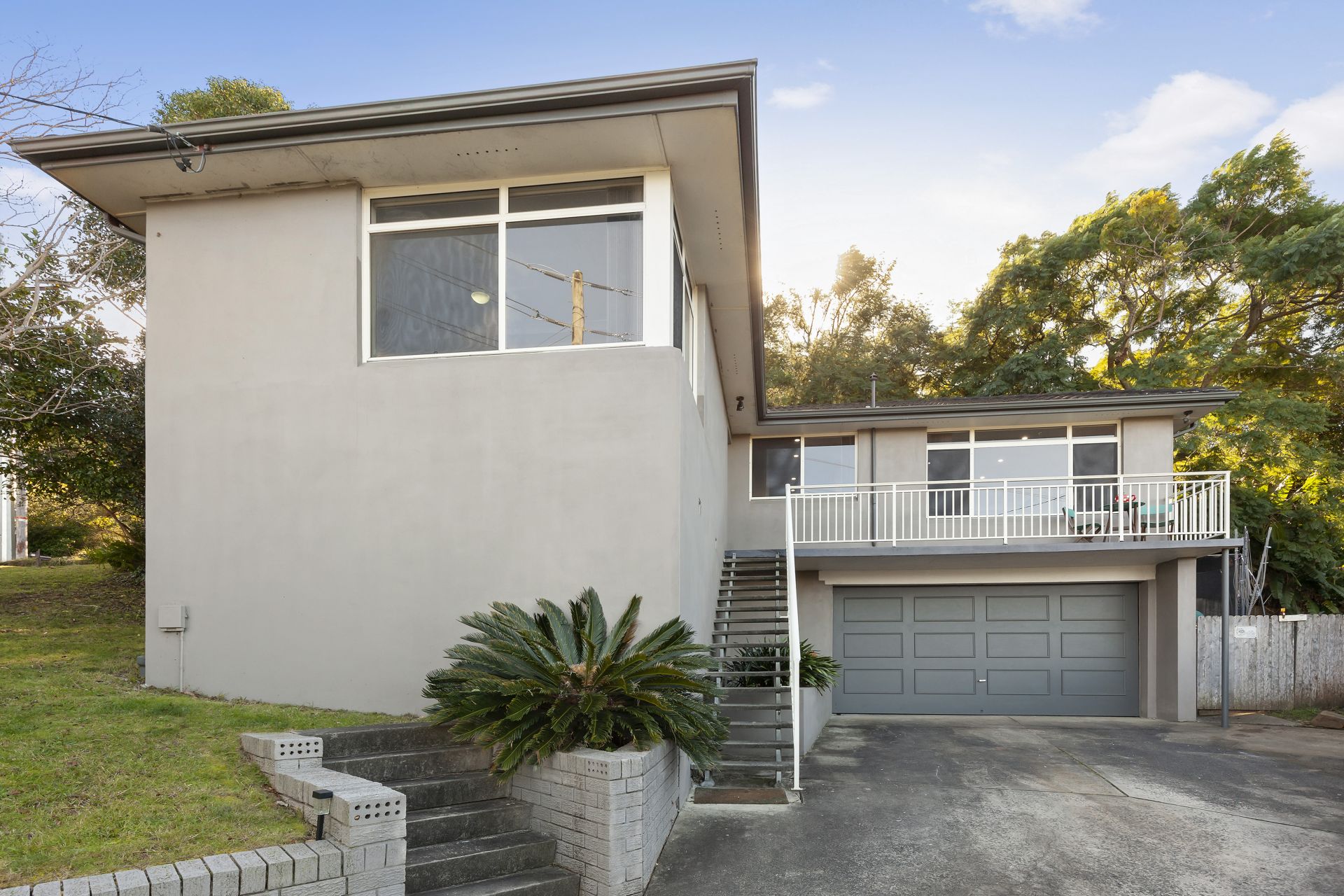 Real Estate For Sale 56 Morandoo Avenue Mount Keira , NSW