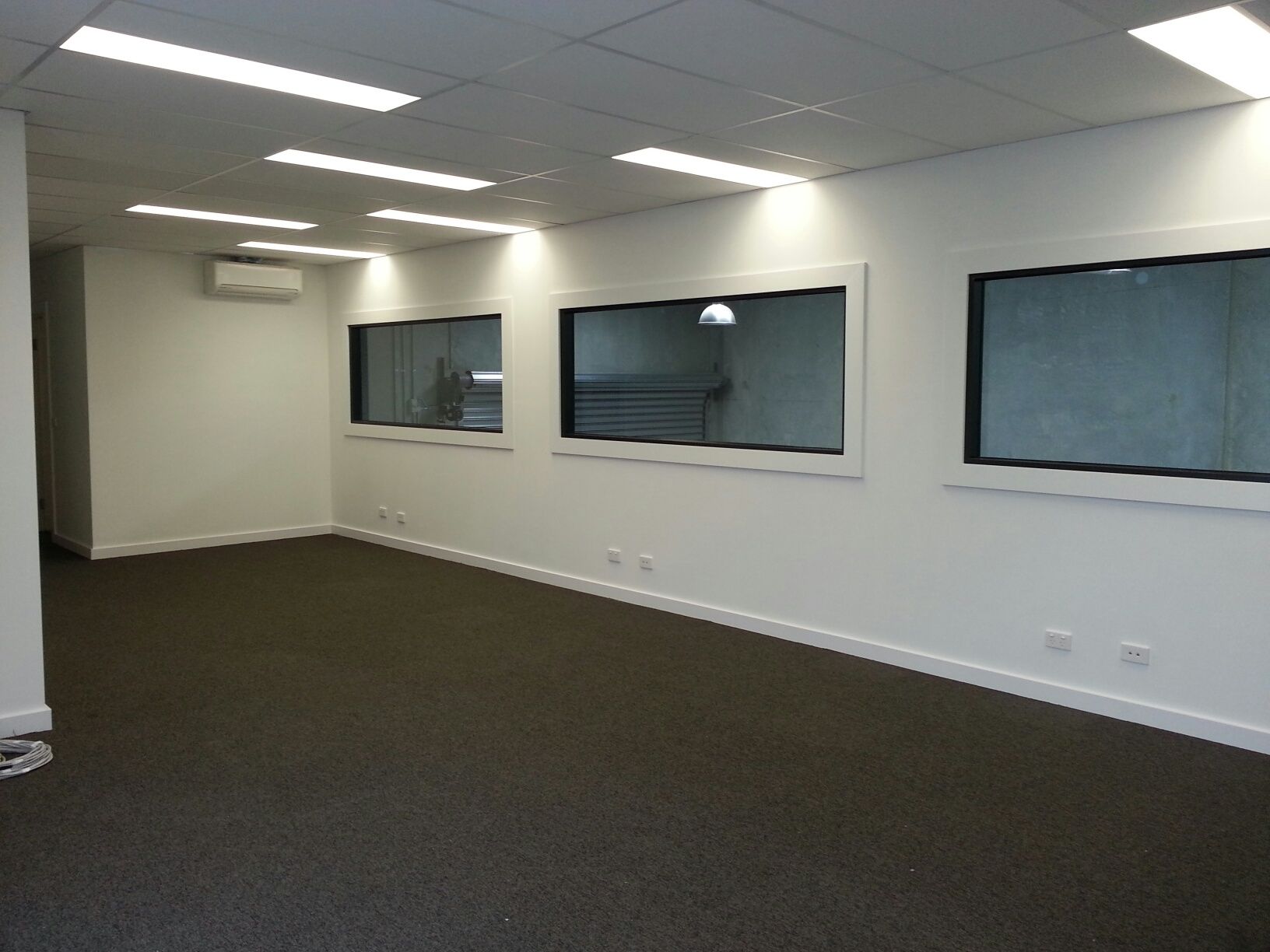 BRAND NEW 205 SQM OFFICE/WAREHOUSE M & M BUSINESS PARK