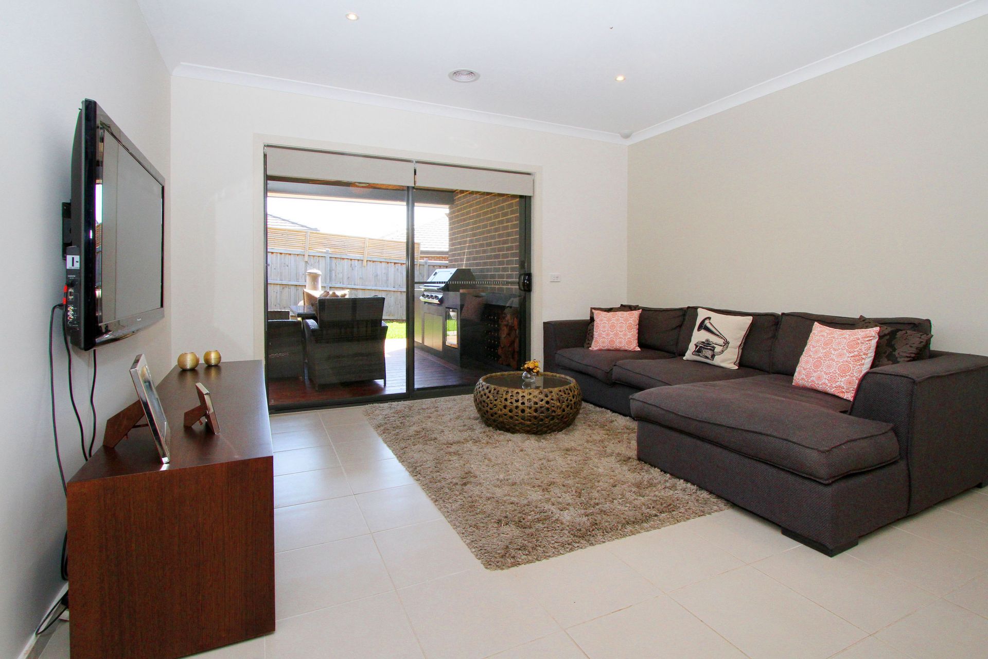 Effortless Modern Living