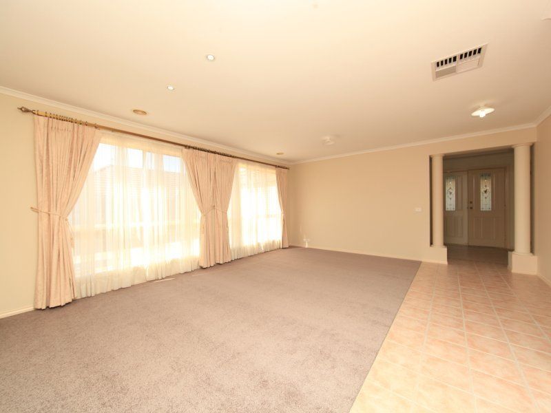 4 Londres Way SOUTH MORANG, South Morang - Thumbnail 5