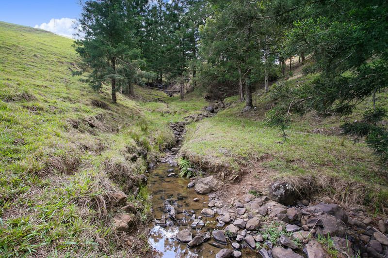 960 Bald Knob Road BALD KNOB QLD, Bald Knob - Thumbnail 8
