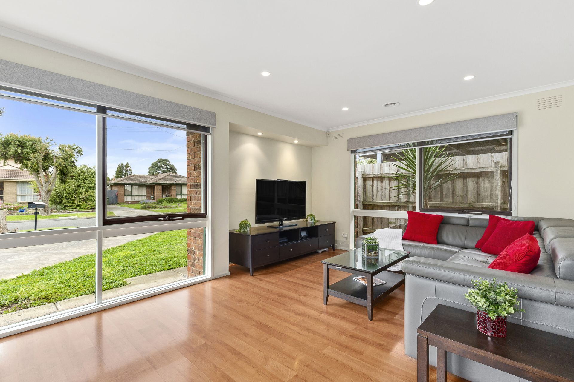 Superb Spaces, Perfect Presentation