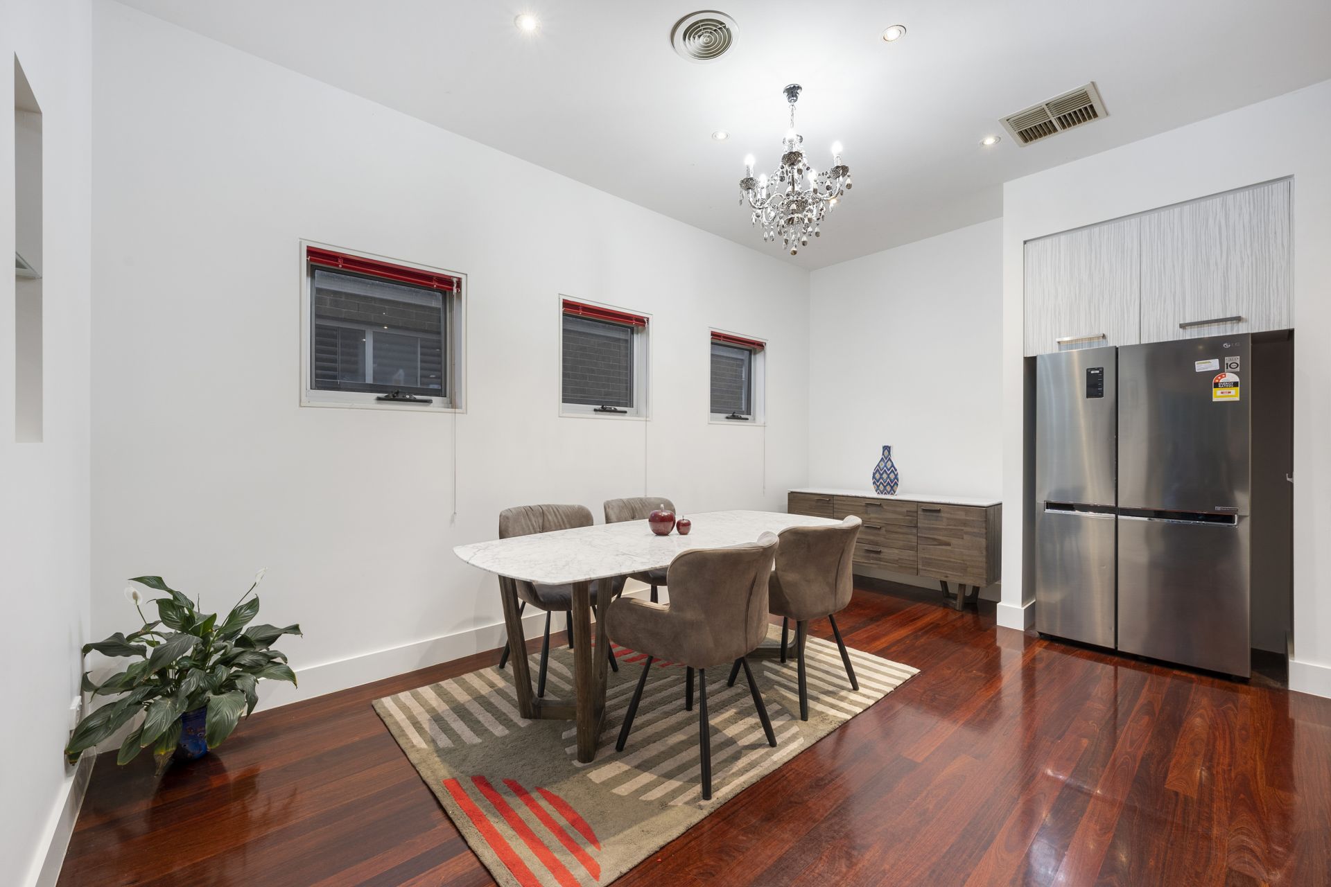 11 Nullarbor Place, Caroline Springs - Thumbnail 7