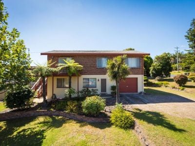 21 Booroo Street, Pambula Beach