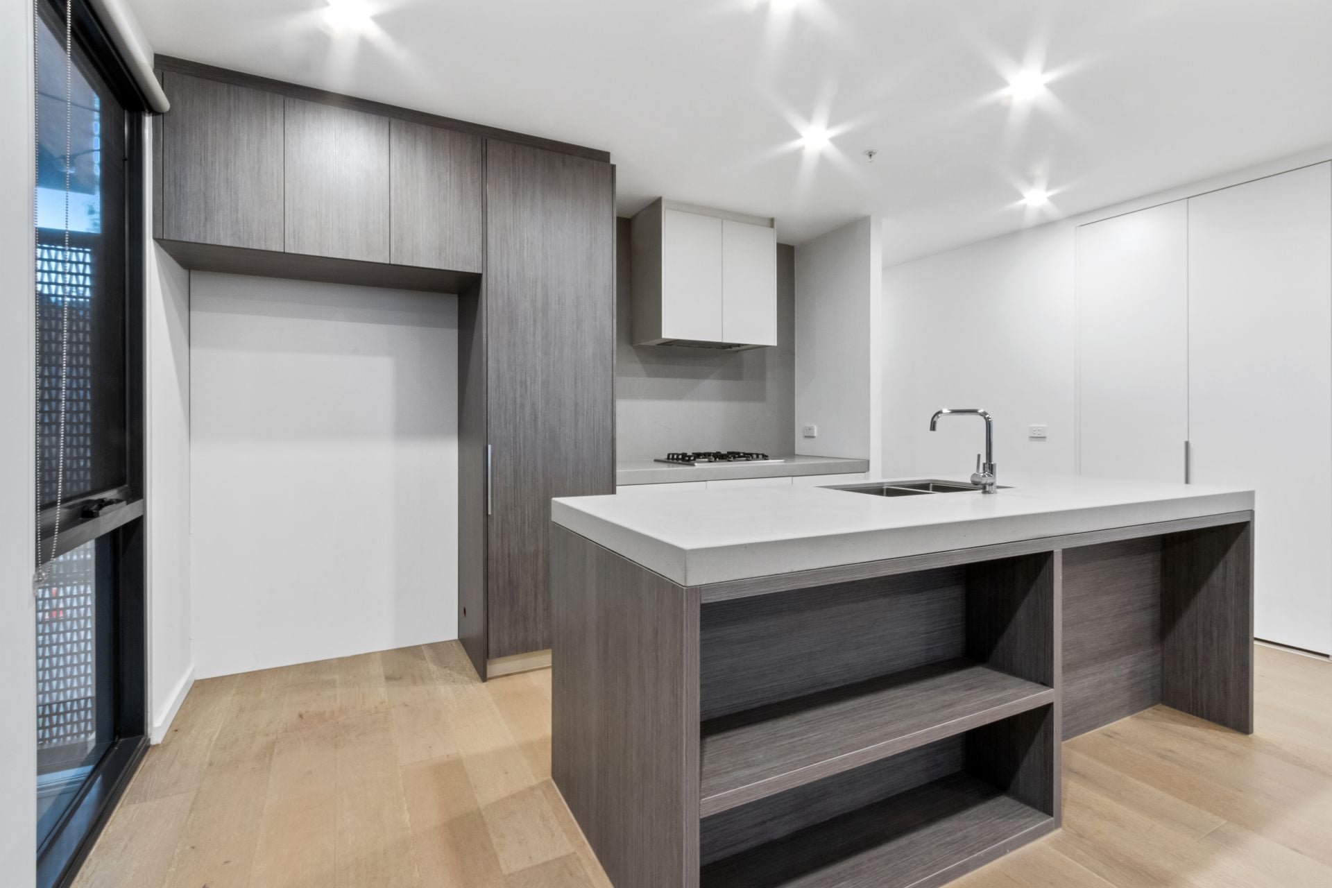 Luxurious Designer Apartment in Abbotsford with Premium Features