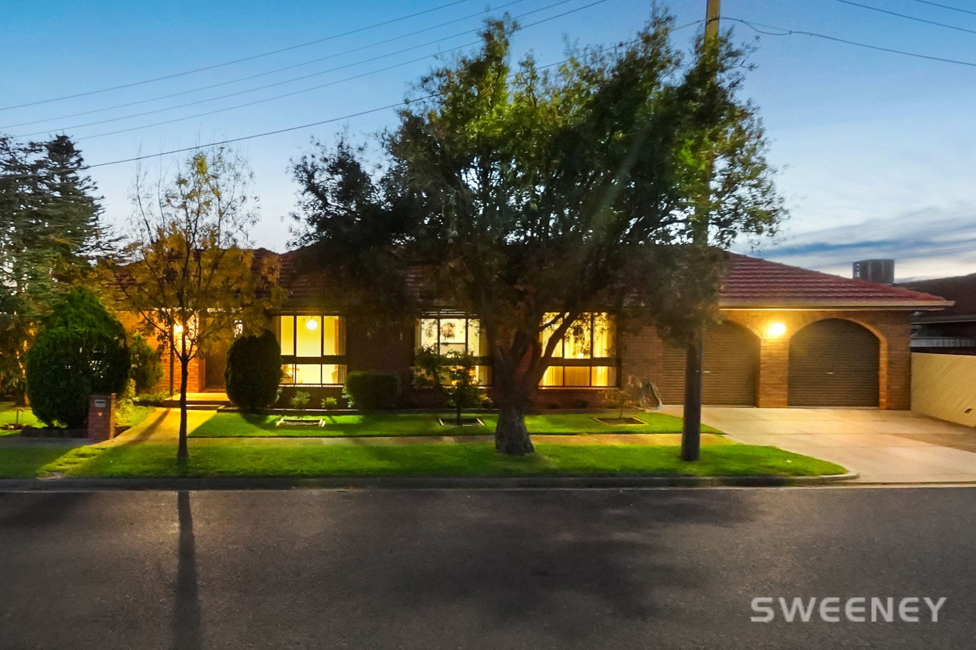 34 Polly Woodside Drive, Altona Meadows - Thumbnail 3