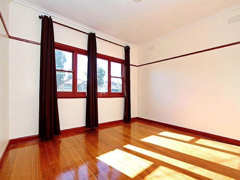 FULLY RENOVATED FAMILY HOME IN A GREAT LOCATION!