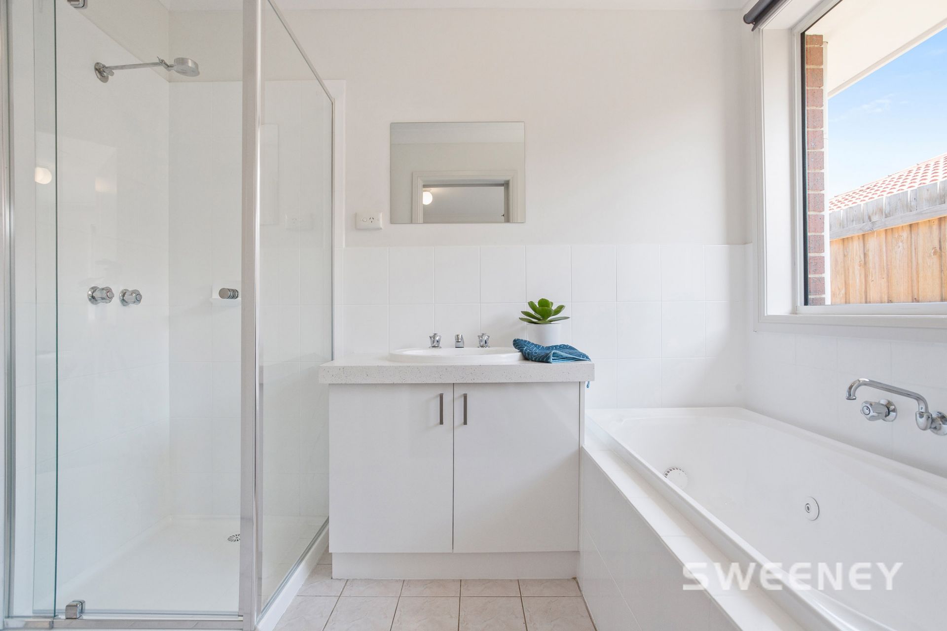 18 Lan Avenue, Altona Meadows - Thumbnail 8