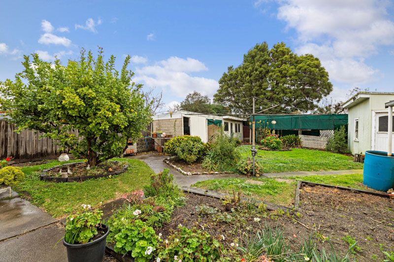 23 Huxtable Avenue, Altona North - Thumbnail 4