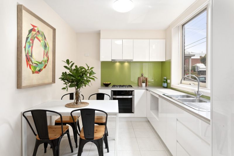 2/109 Spensley Street, Clifton Hill - Thumbnail 3