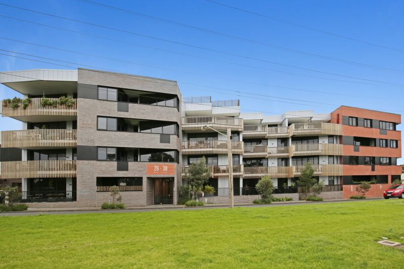 214/26-38 Merri Parade, Northcote