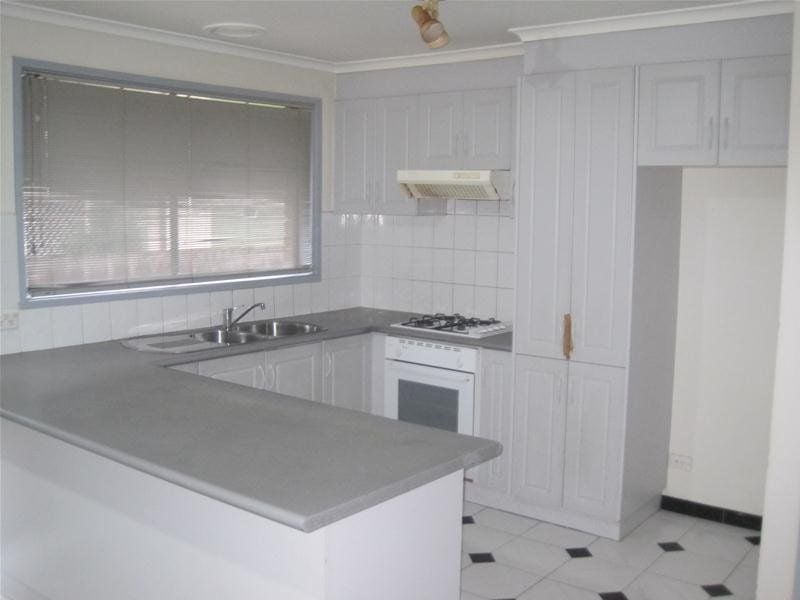 VERY WELL PRESENTED HOME IN A CONVENIENT LOCATION