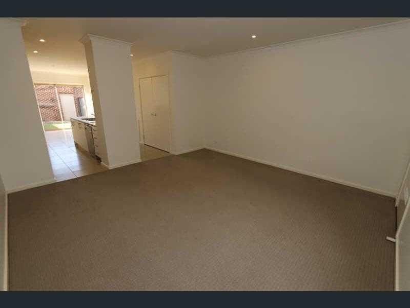 12 Etheridge Lane, Craigieburn