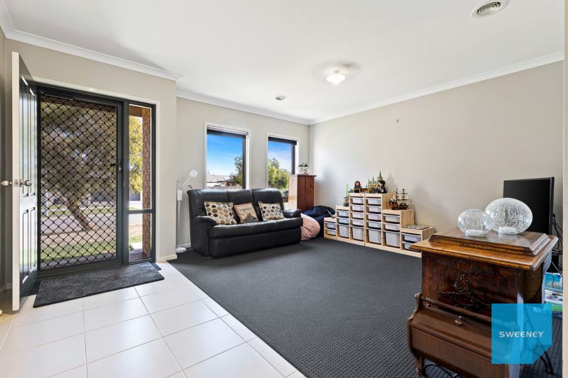 2 Blake Court, Ballan - Thumbnail 3