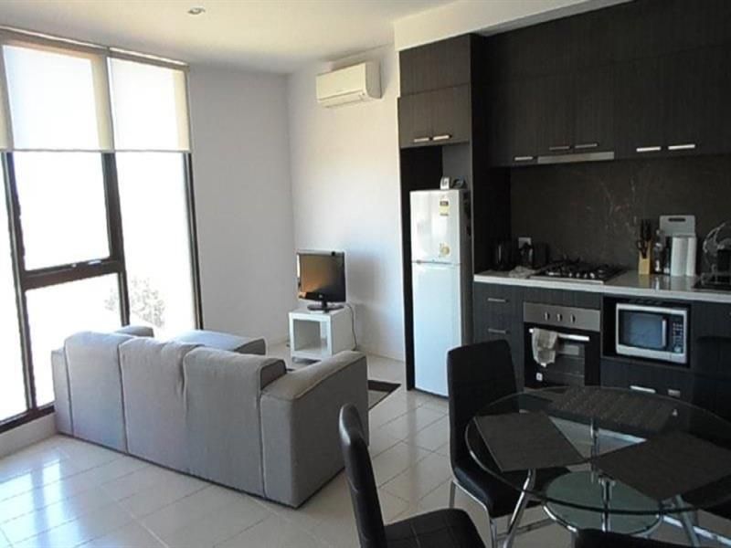 412/179 Boundary Rd North Melbourne VIC, North Melbourne - Thumbnail 4
