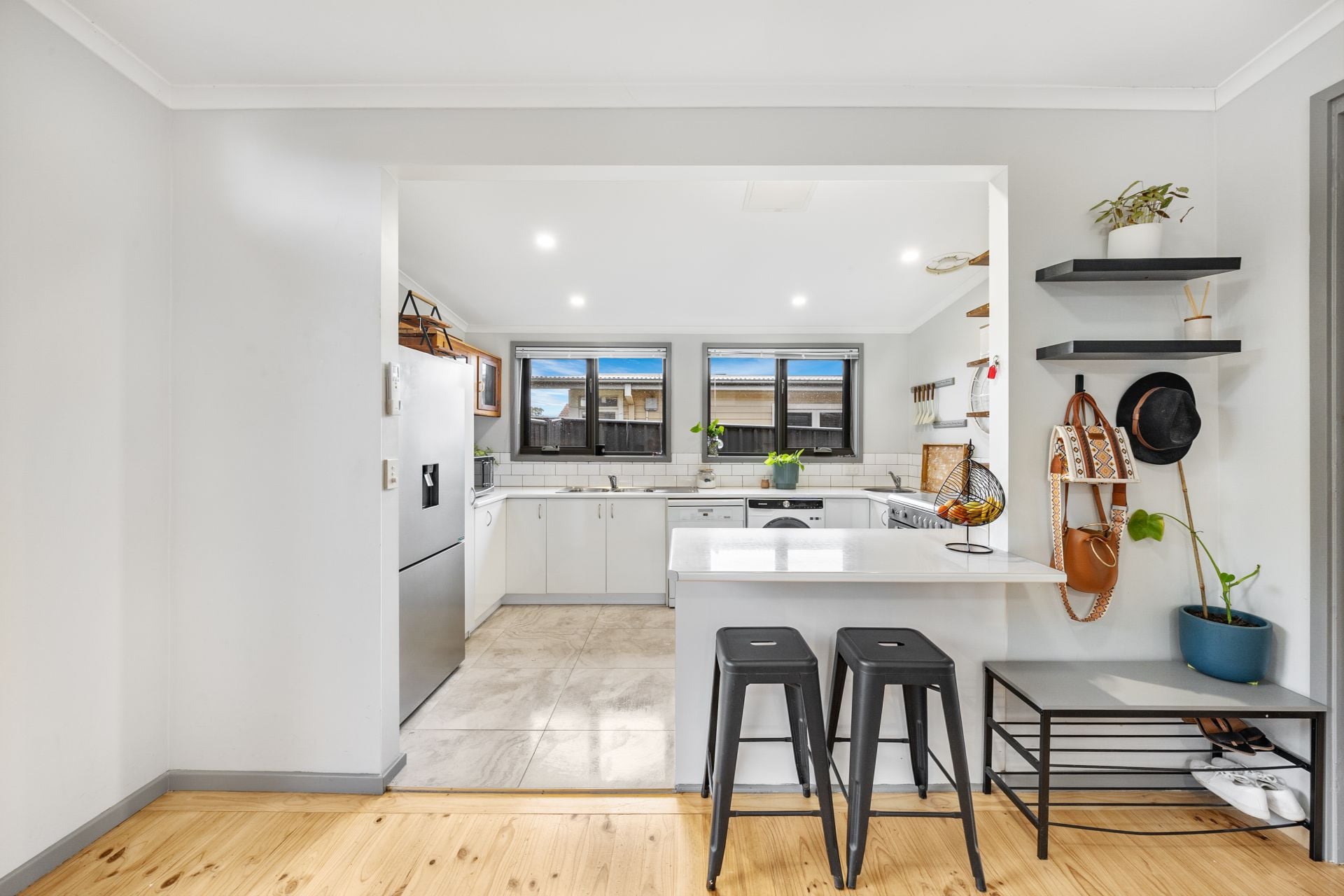 16 Bangalay Street Queanbeyan NSW, Queanbeyan - Thumbnail 4