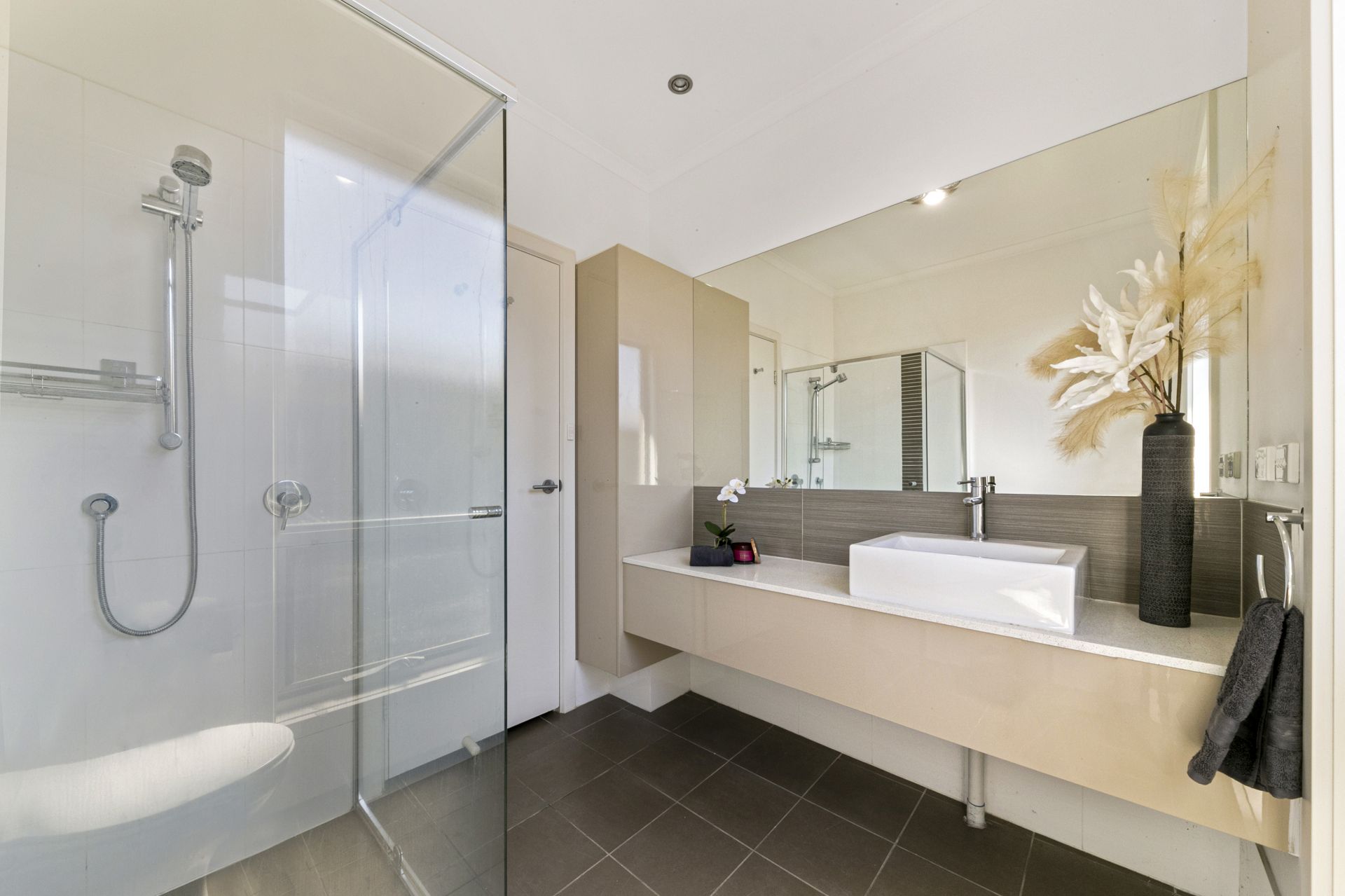 77B Devonport Terrace, Prospect - Thumbnail 5