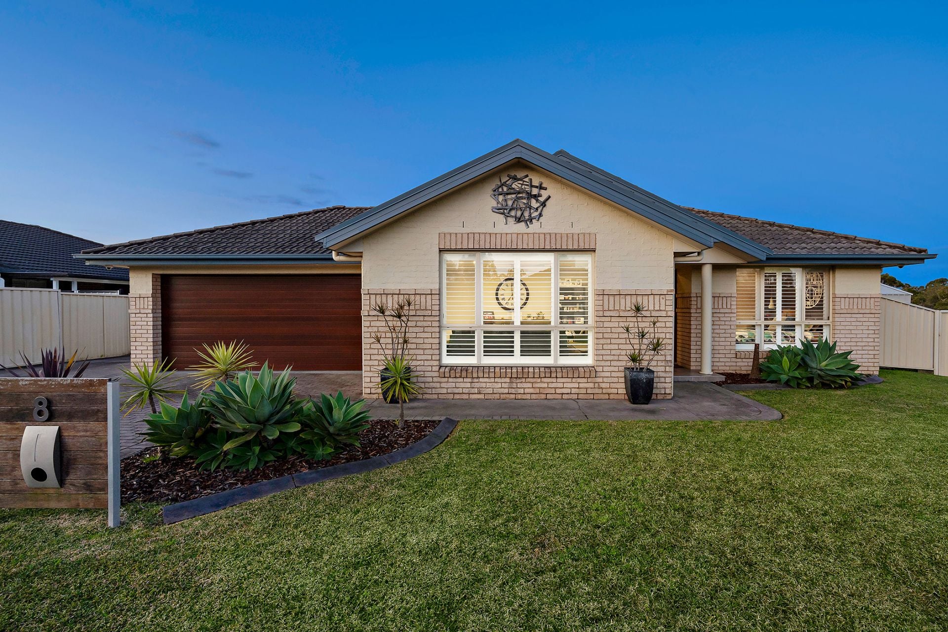 Real Estate For Sale 8 Viewfield Crescent Woongarrah , NSW