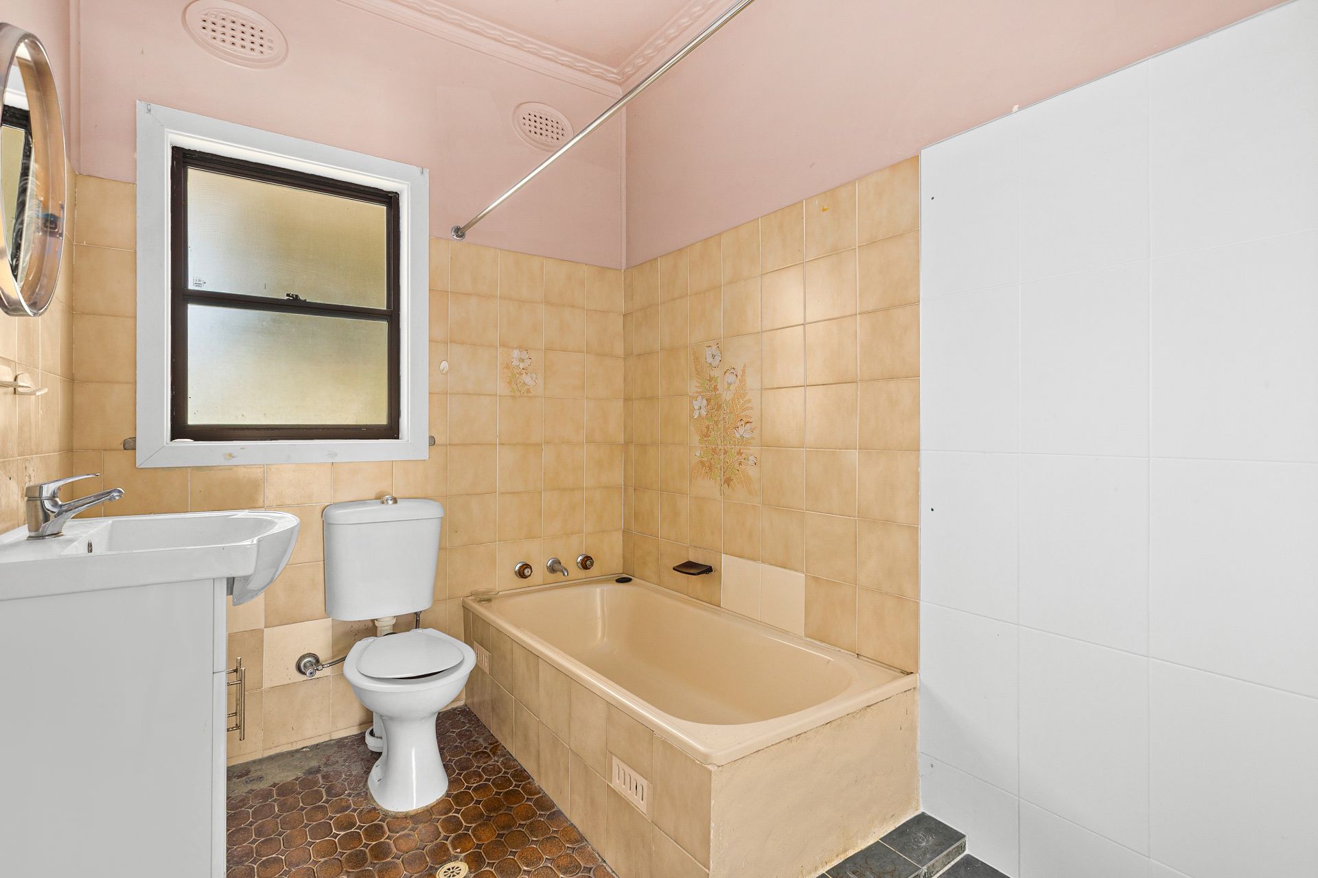 Real Estate For Sale 26 Marlo Road Towradgi , NSW