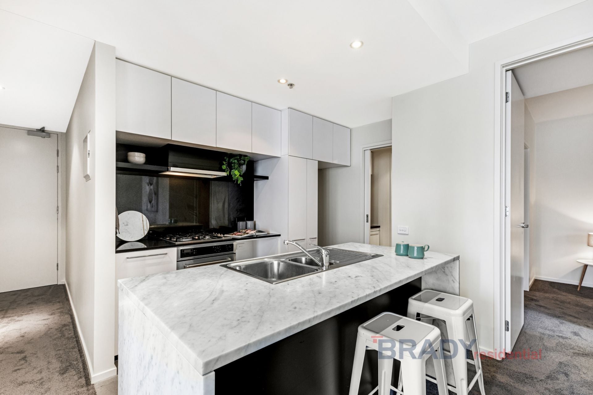 1401/28 Wills Street MELBOURNE VIC, Melbourne - Thumbnail 3