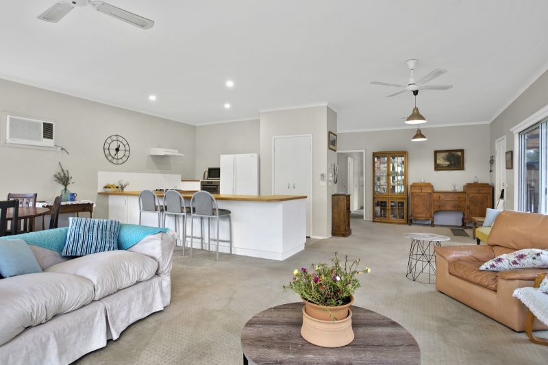 14 Ozone Road Barwon Heads VIC, Barwon Heads - Thumbnail 4