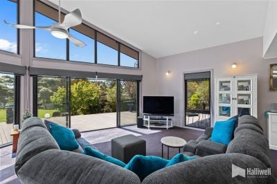 3
 
 
 
  
 
 
 2
 
 
 
  
 
 
 2
 
 
 
 
 
 
 
 7 Enderly Court, Ambleside TAS 7310, Ambleside - Thumbnail 8