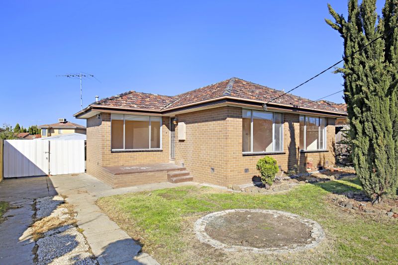 51 Pinewood Drive, Thomastown