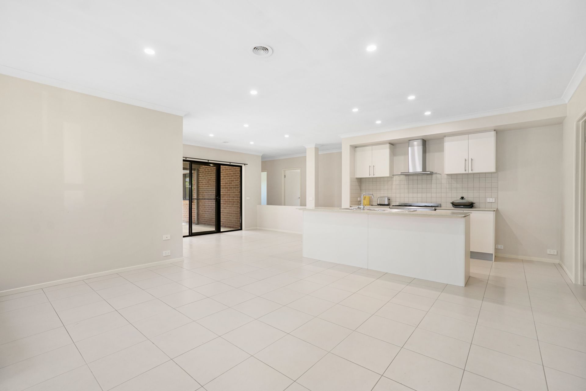 104 Birdwood Avenue Sebastopol VIC, Sebastopol - Thumbnail 4
