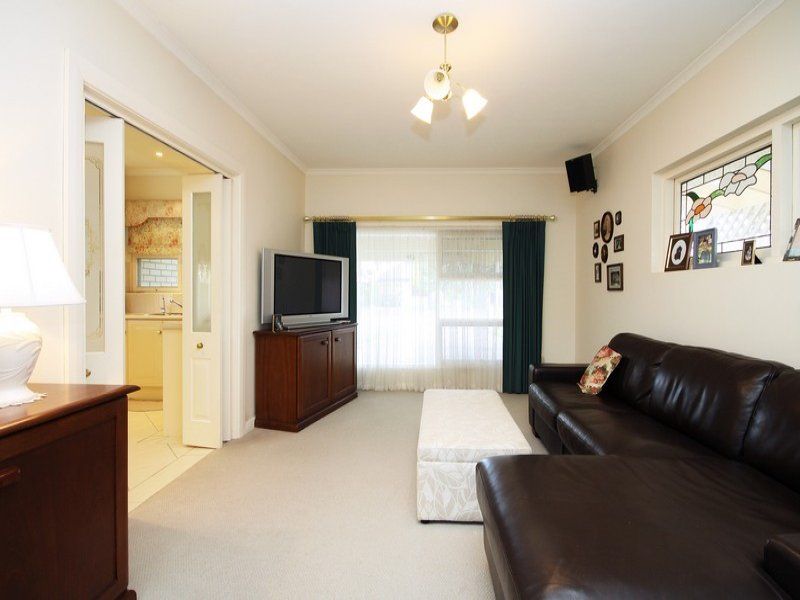 5 Doncaster Avenue Novar Gardens 5040