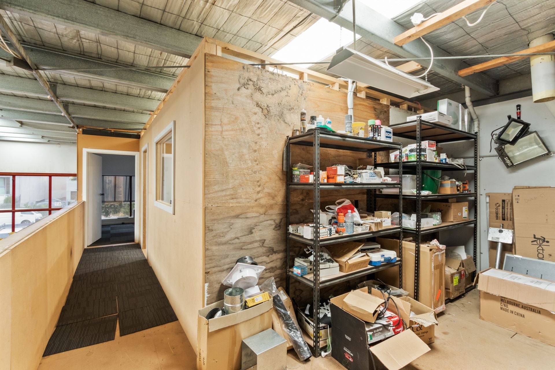 GREAT OFFICE/WAREHOUSE
