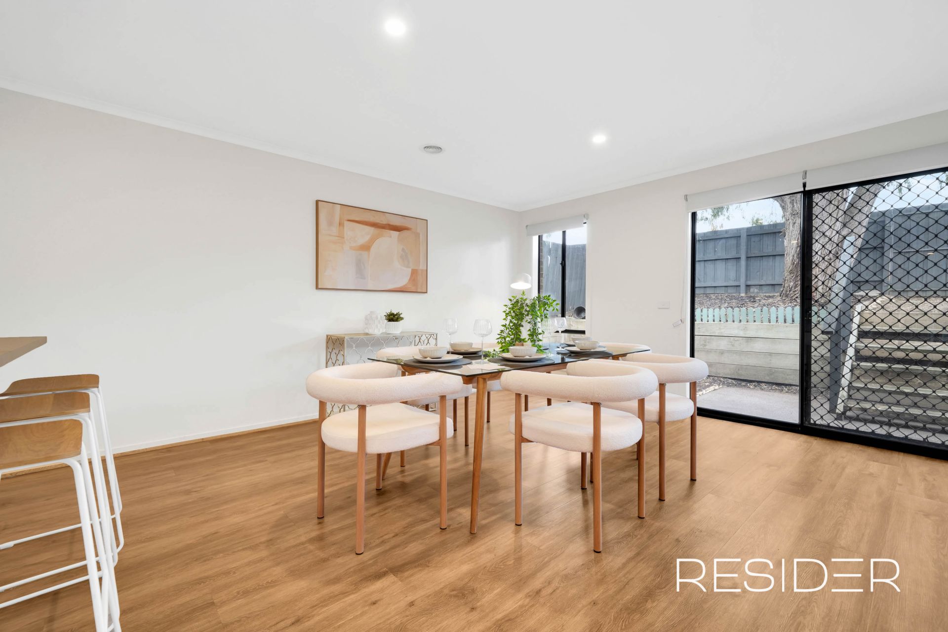 224 The Lakes Boulevard South Morang, South Morang - Thumbnail 5