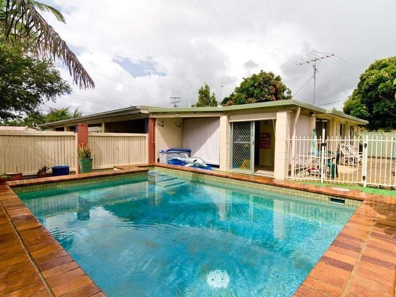 3/136 Broadwater Avenue MAROOCHYDORE QLD, Maroochydore - Thumbnail 2