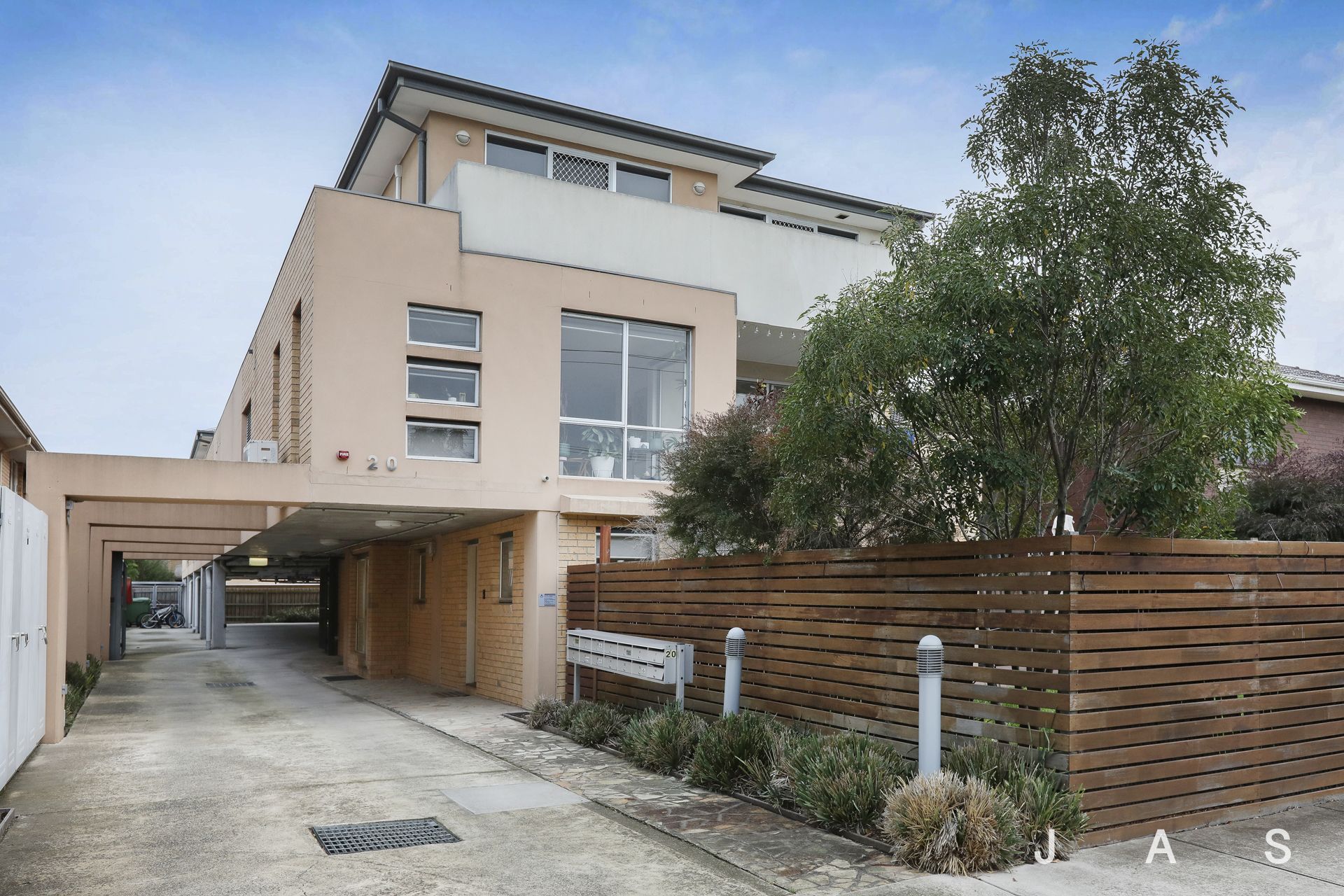 9/20 Bishop Street Kingsville VIC, Kingsville - Thumbnail 2