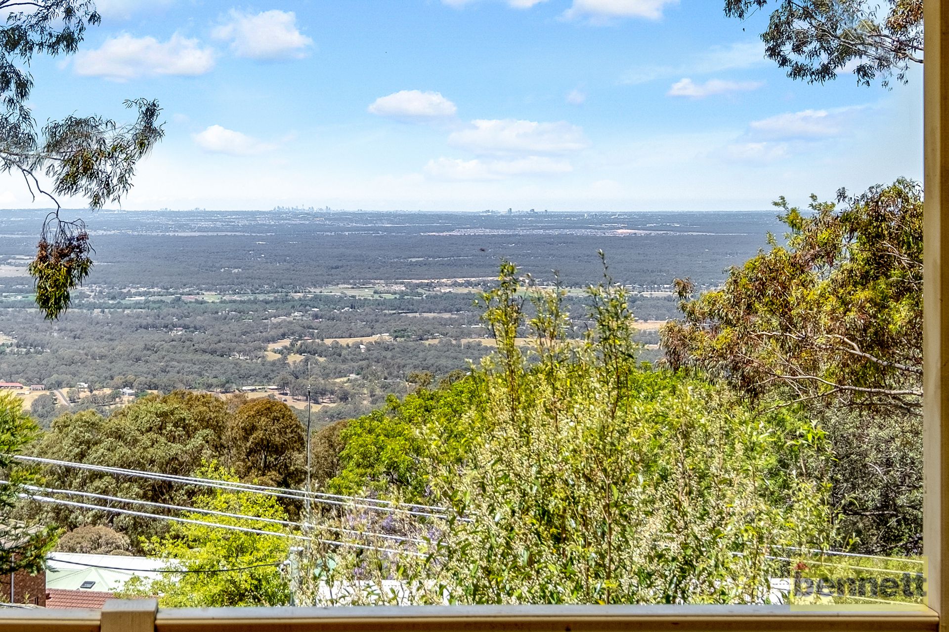 5 Bellbird Crescent, Bowen Mountain - Thumbnail 2