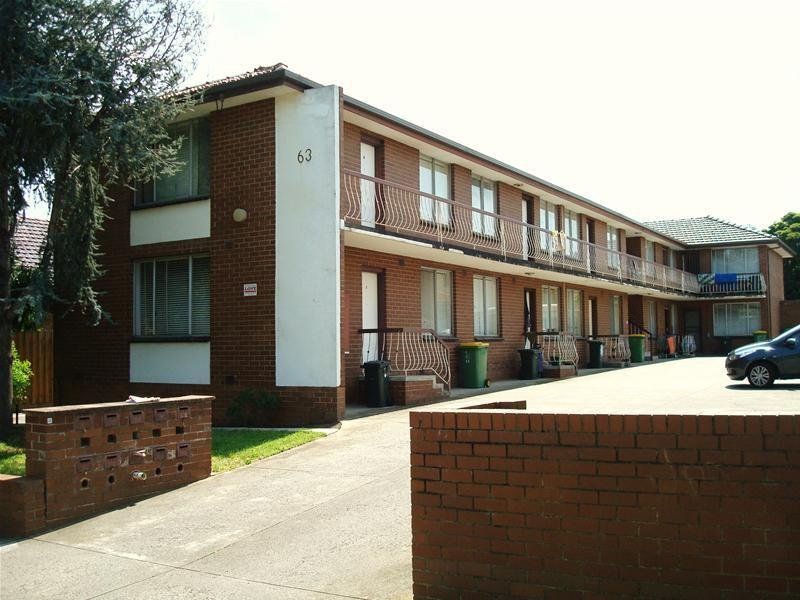 One Bedroom In Ideal Location