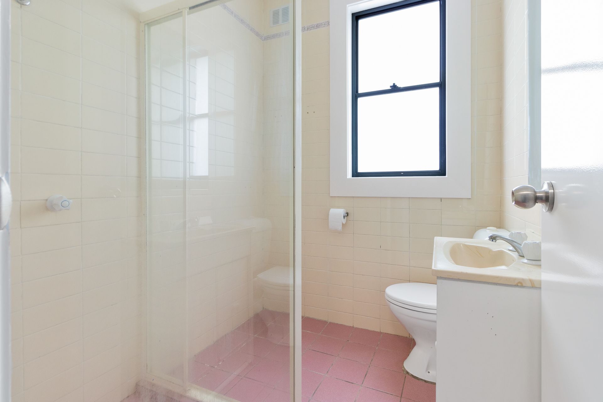 Real Estate For Lease 6 Saxton Street Kurri Kurri , NSW