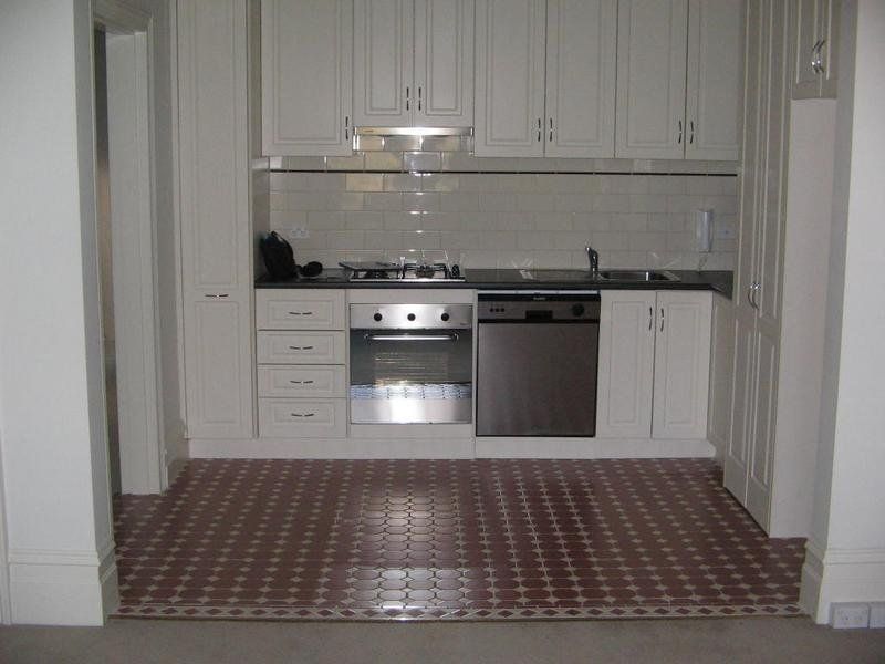 22C Williams Square, Warragul VIC