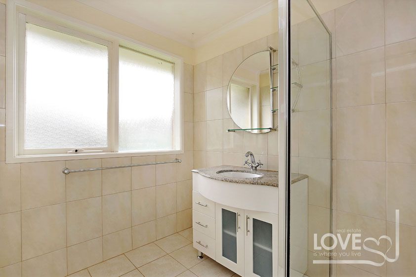 CONVENIENCE & LOCATION   *Insp Thu 24th Nov @ 5:00pm*