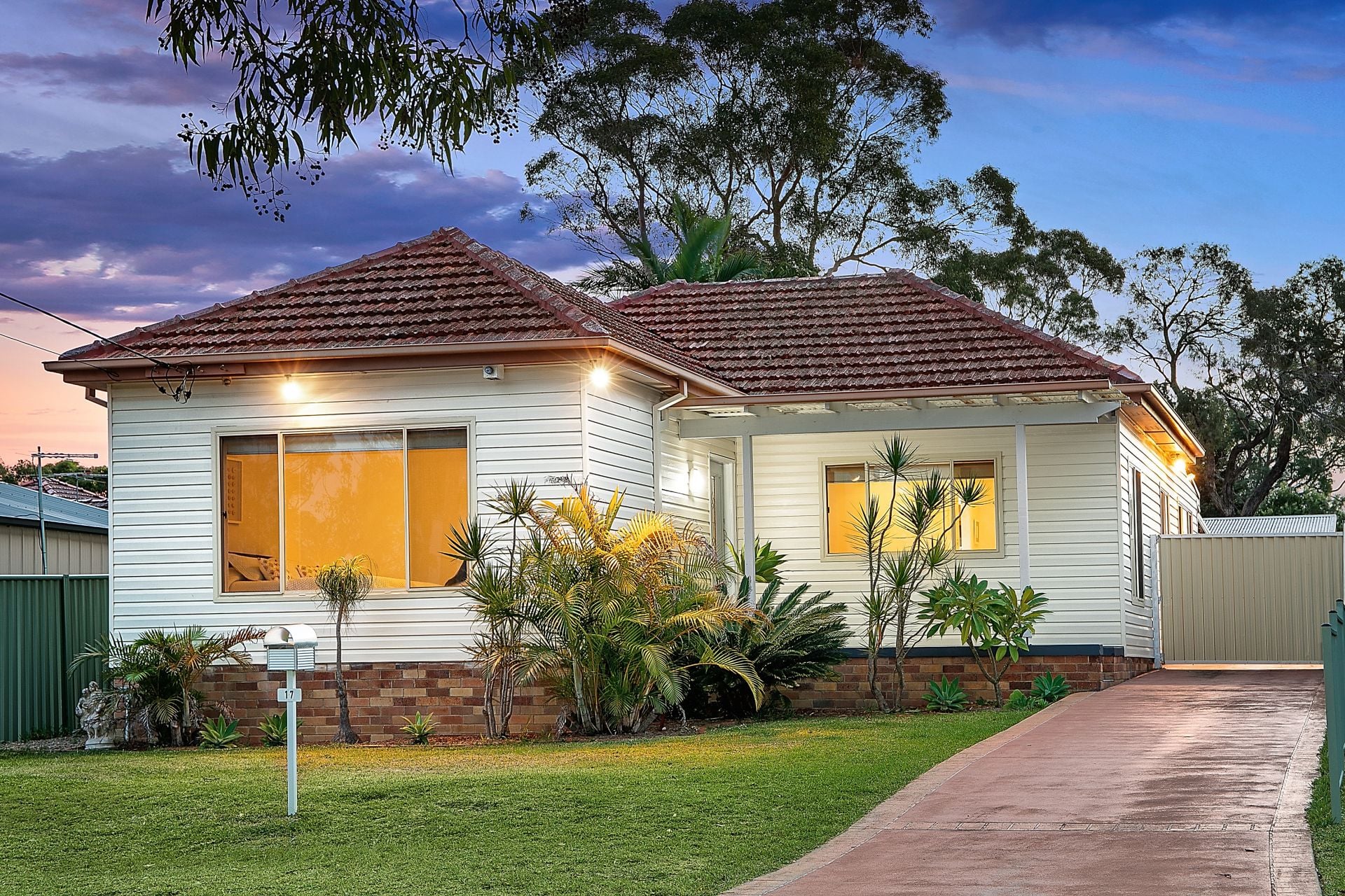 17 Parkview Street, Miranda, Miranda - Thumbnail 2