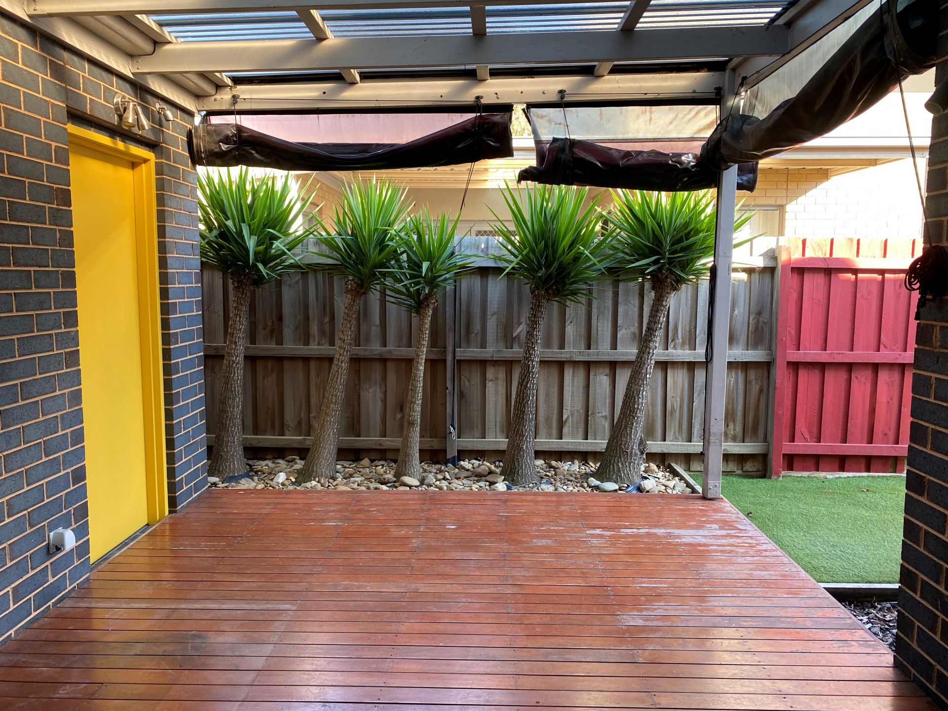 MODERN UNIT CLOSE TO ALL CRAIGIEBURN HAS TO OFFER!