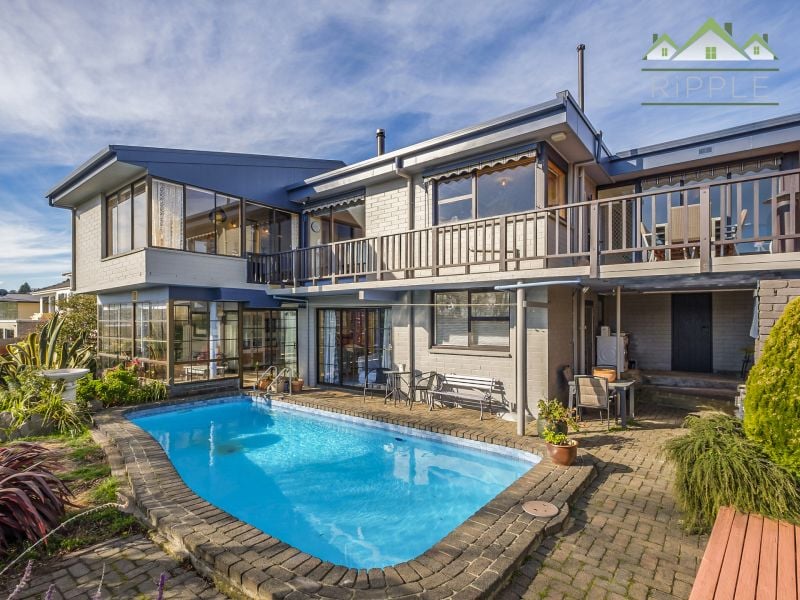 Real Estate For Sale 18 Cornwall Street Rose Bay , TAS