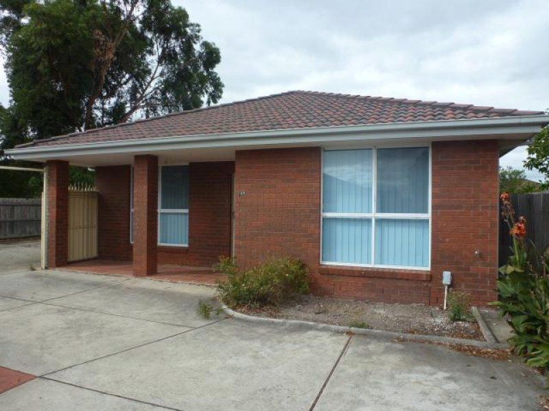 GREAT HOME IN GREAT LOCATION