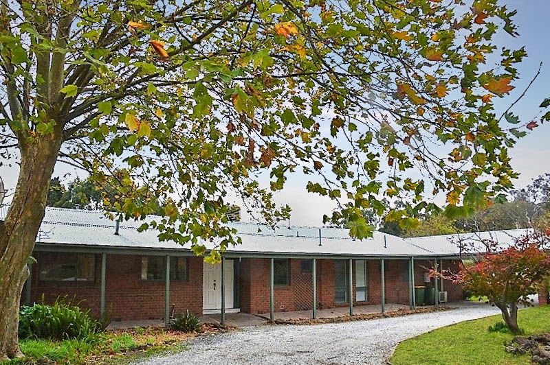 145 Split Rock Road, Beaconsfield Upper VIC